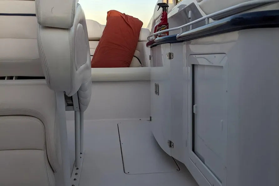 2000 Donzi Daytona 45... Offered by Yacht Coast Yacht Sales