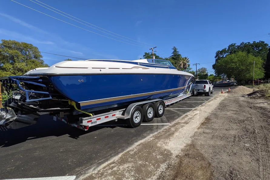 2000 Donzi Daytona 45... Offered by Yacht Coast Yacht Sales