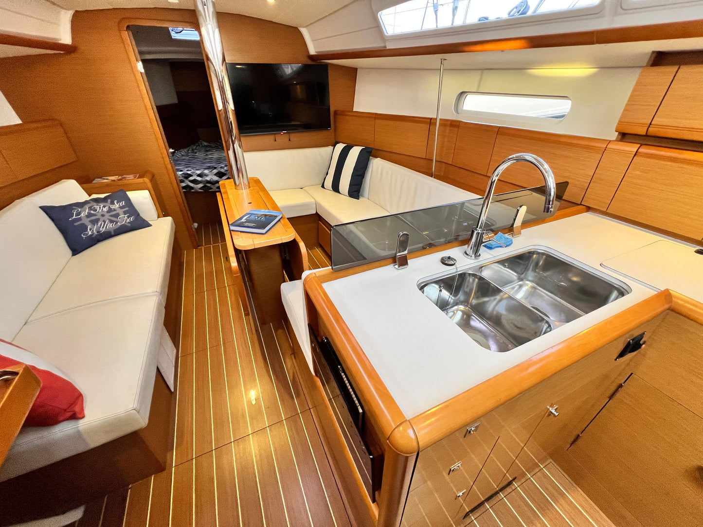 2014 Jeanneau 379 Located... Offered By Yacht Coast Yacht Sales