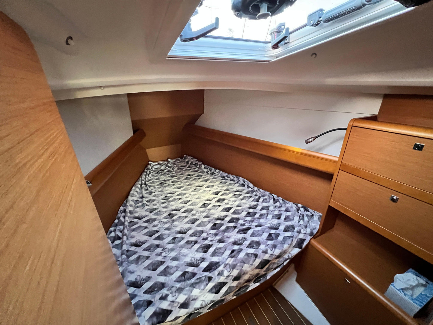 2014 Jeanneau 379 Located... Offered By Yacht Coast Yacht Sales