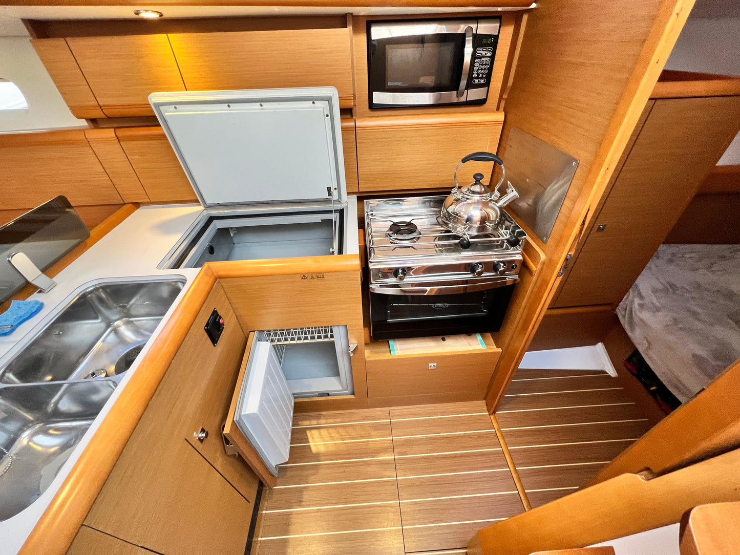 2014 Jeanneau 379 Located... Offered By Yacht Coast Yacht Sales