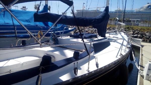1993 Columbia Cutter 50' For sale by Yacht Coast Yacht Sales