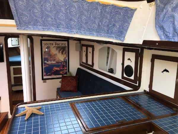 1993 Columbia Cutter 50' For sale by Yacht Coast Yacht Sales