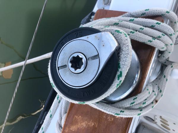 1993 Columbia Cutter 50' For sale by Yacht Coast Yacht Sales