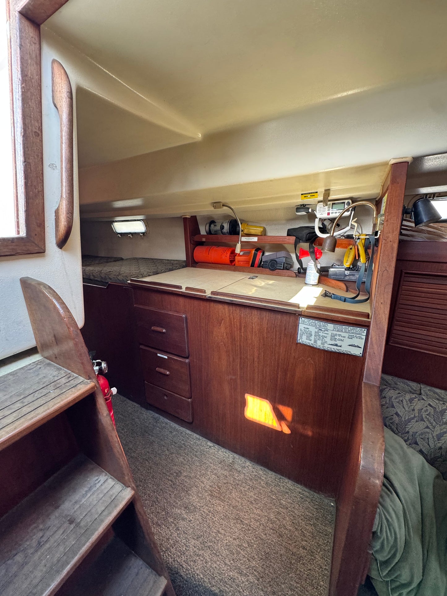 1981 Morgan Out Island Center Cockpit Ketch Rig... Located in San Diego, Ca... Offered by Yacht Coast Yacht Sales