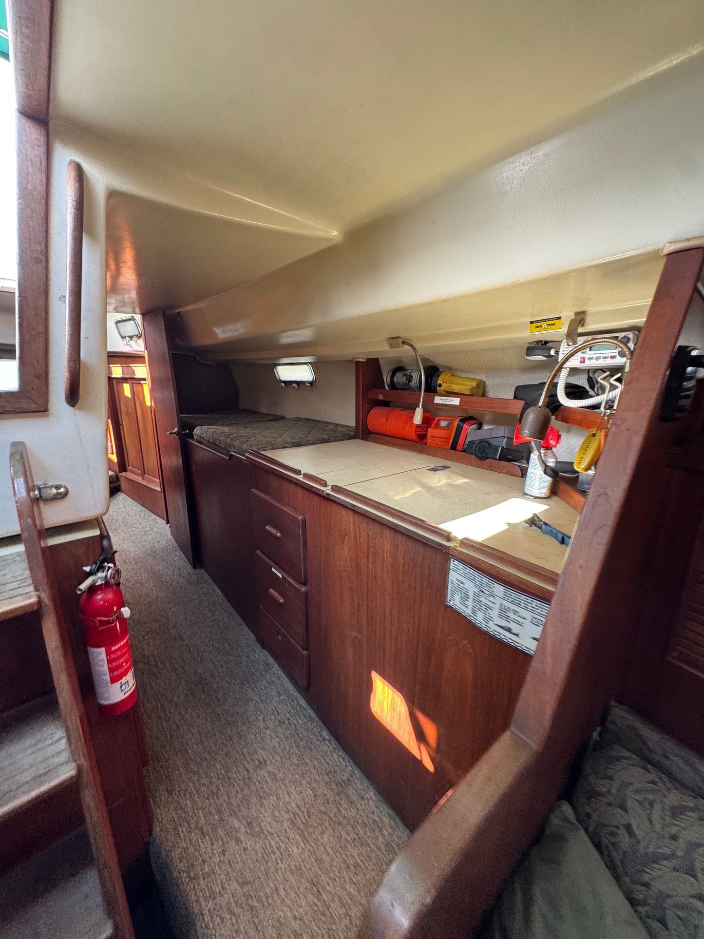1981 Morgan Out Island Center Cockpit Ketch Rig... Located in San Diego, Ca... Offered by Yacht Coast Yacht Sales