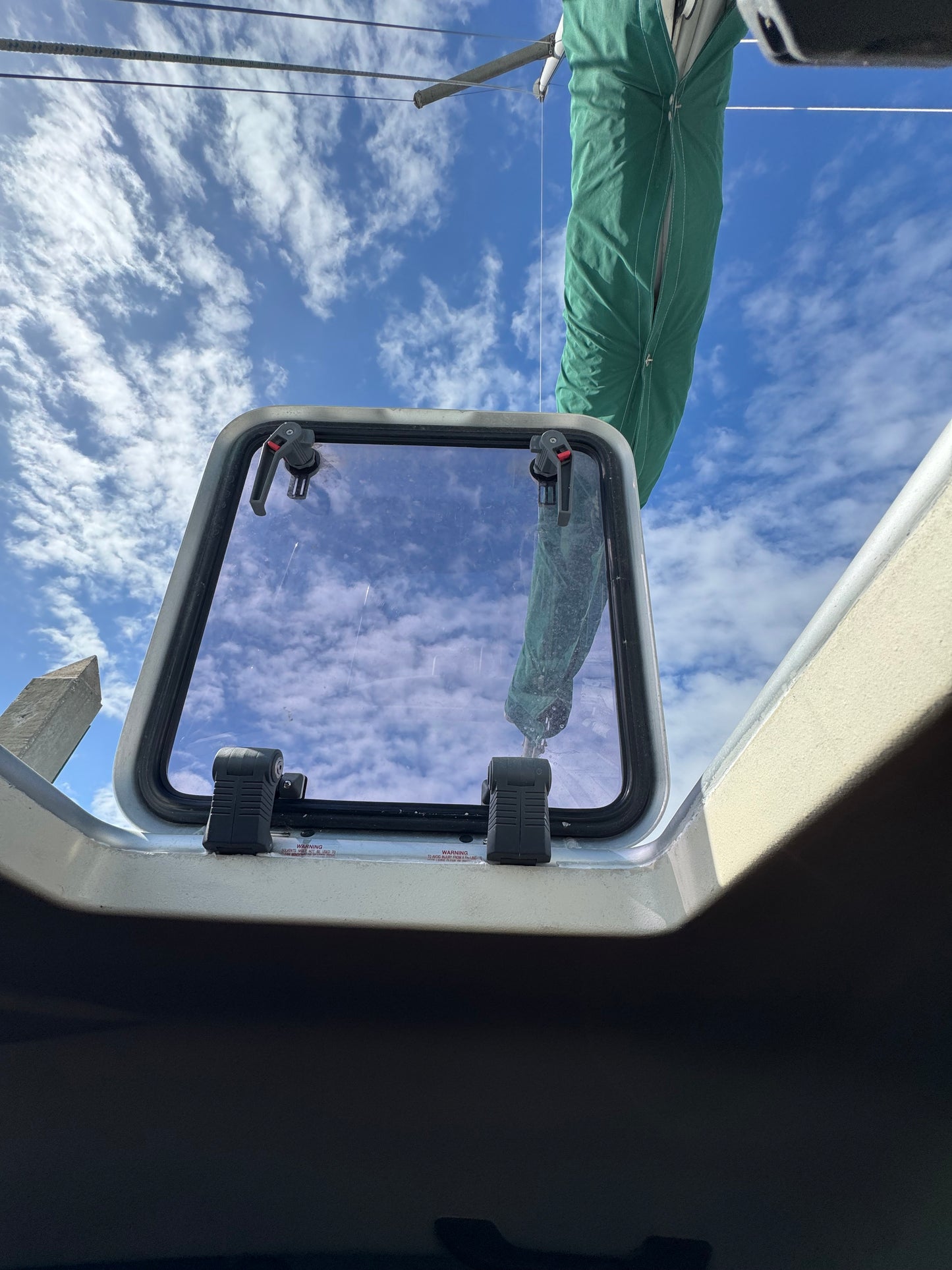 1981 Morgan Out Island Center Cockpit Ketch Rig... Located in San Diego, Ca... Offered by Yacht Coast Yacht Sales