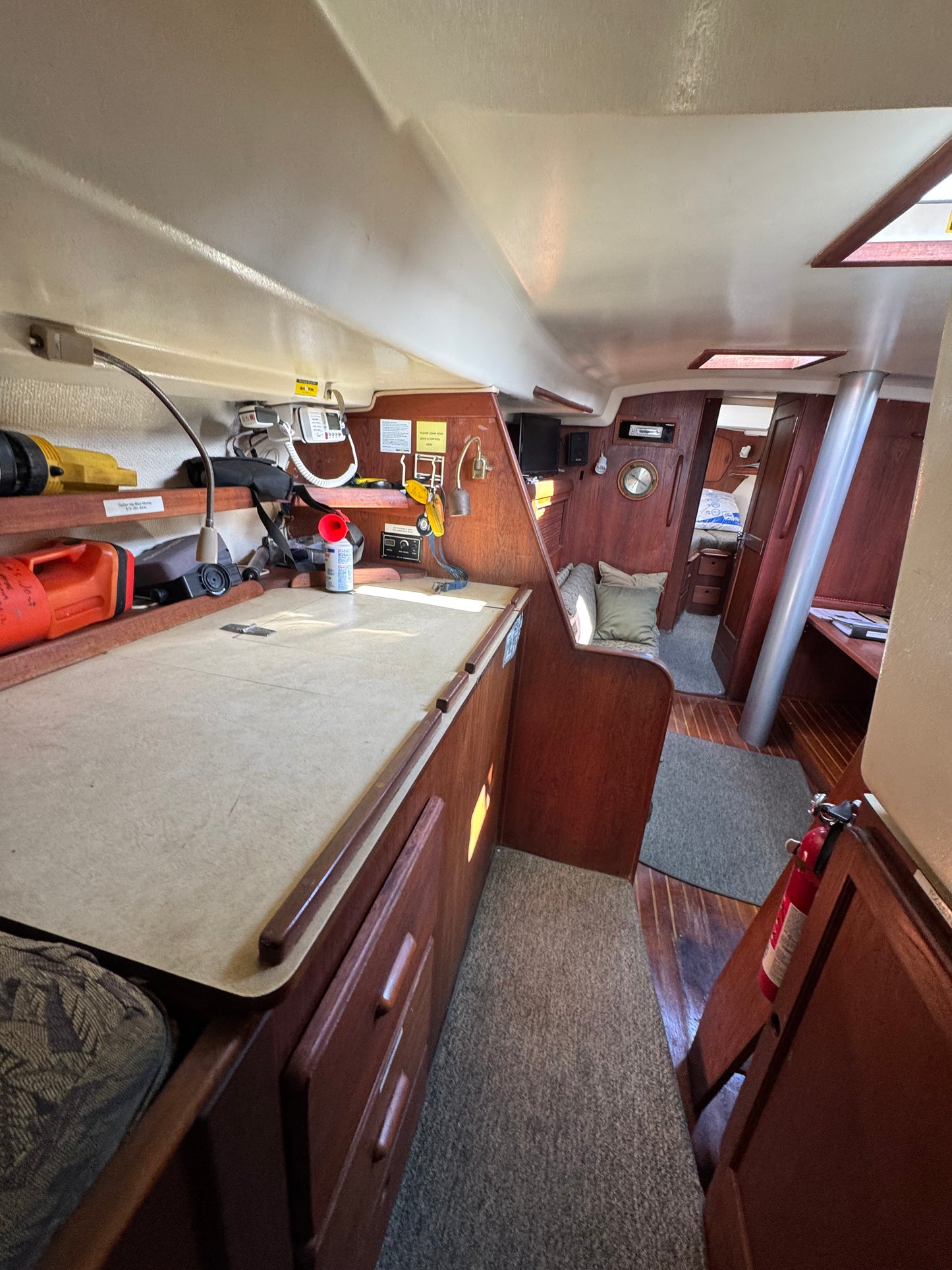 1981 Morgan Out Island Center Cockpit Ketch Rig... Located in San Diego, Ca... Offered by Yacht Coast Yacht Sales