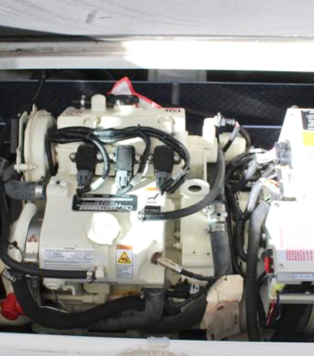 Sold! 2008 Formula 31PC... Located in Newport Beach, CA... Offered By Yacht Coast Yacht Sales