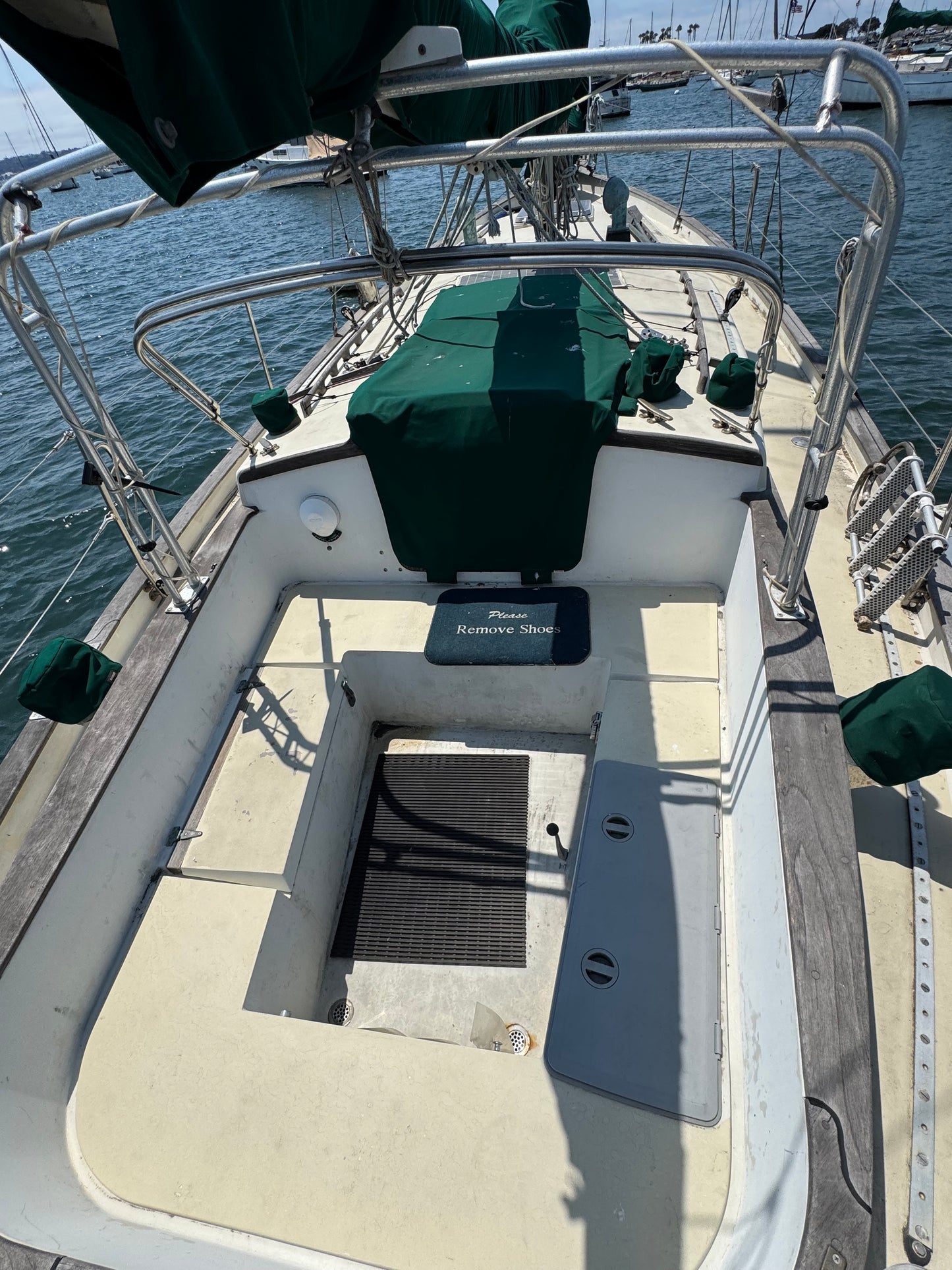 1985 Bluewater Ingrid 38 Cutter RIg... Located in San Diego, Ca... Offered by Yacht Coast Yacht Sales