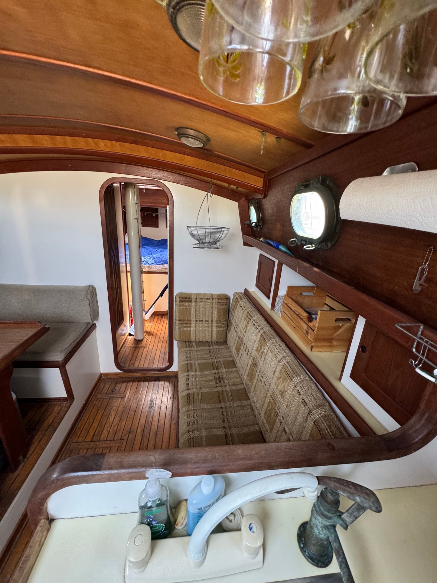 1985 Bluewater Ingrid 38 Cutter RIg... Located in San Diego, Ca... Offered by Yacht Coast Yacht Sales