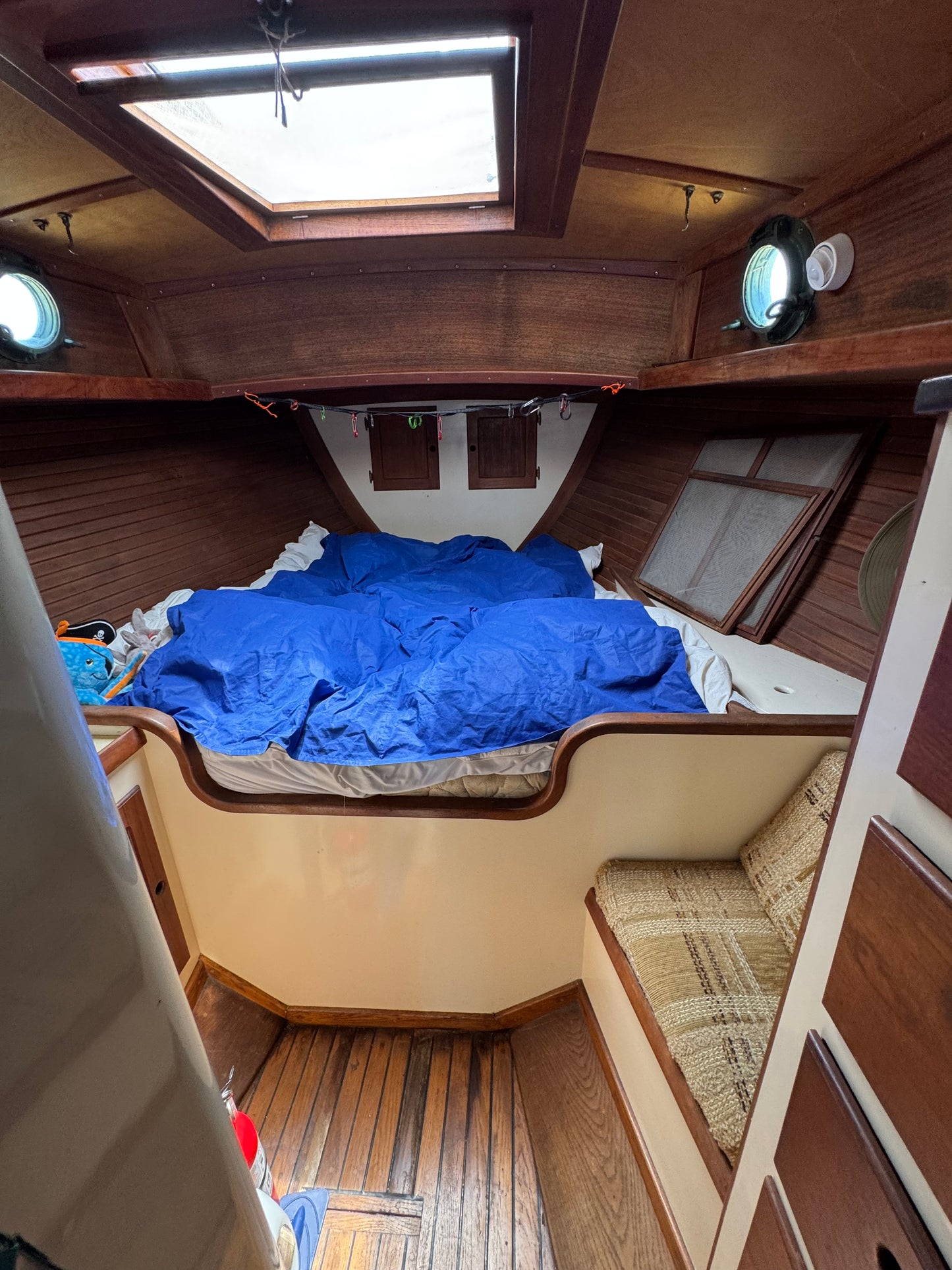 1985 Bluewater Ingrid 38 Cutter RIg... Located in San Diego, Ca... Offered by Yacht Coast Yacht Sales