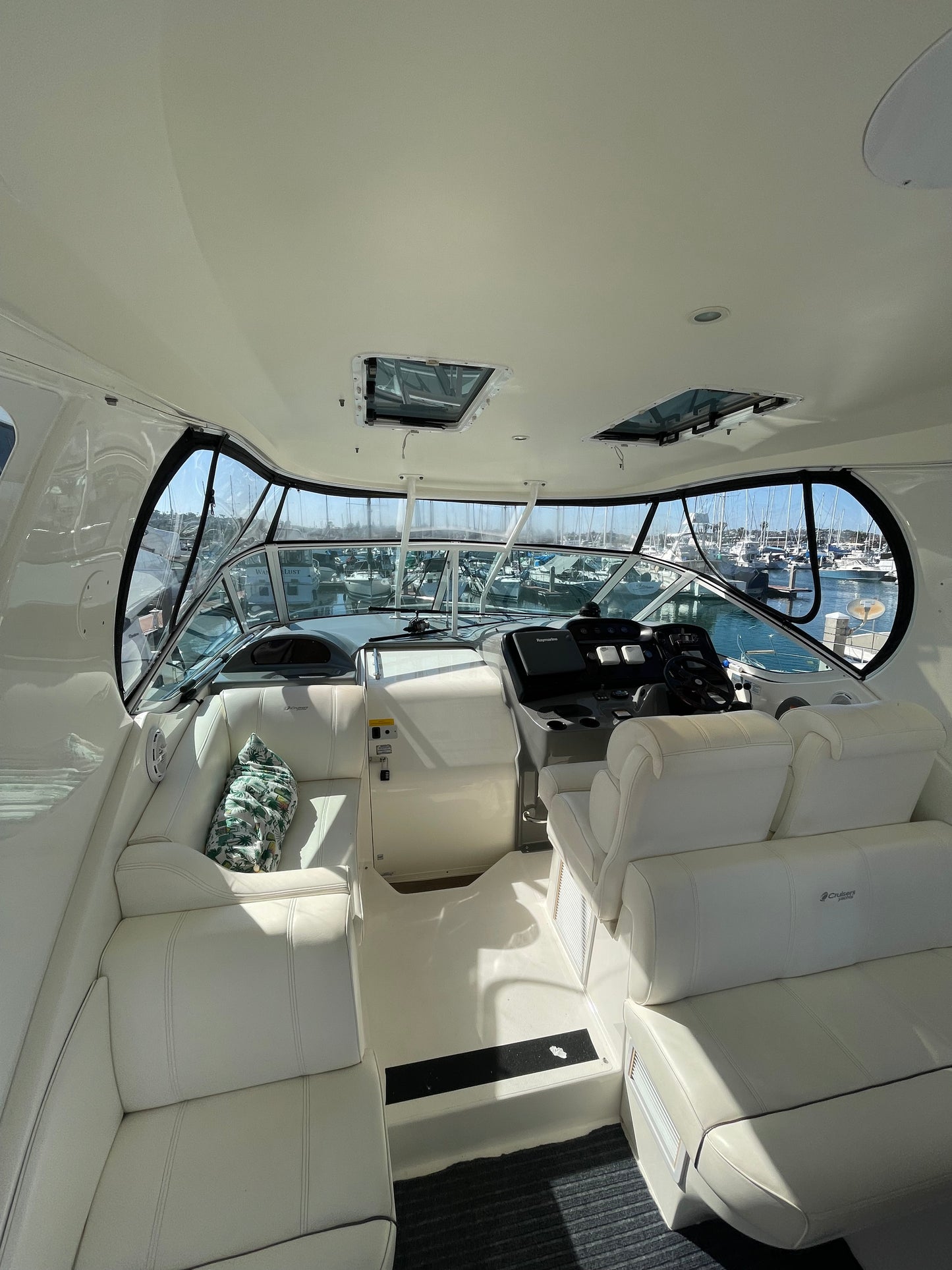 Reduced! Owners Want offers! 2006 Cruisers 415 Express MY Location San Diego, Ca