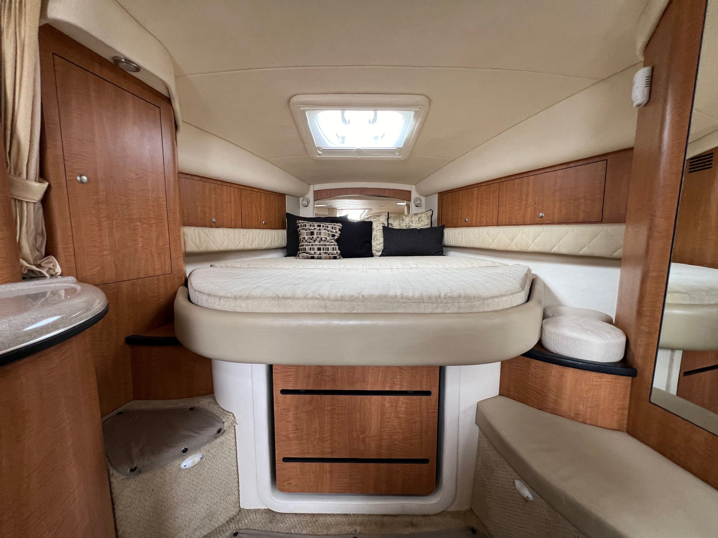 2006 Sea Ray Sundancer 340 LLC Owned! Located in Newport Beach, Ca...Offered By Yacht Coast Yacht Sales