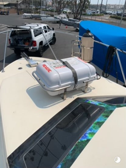1990 Skipjack 28 Flybridge with Triple axle aluminum trailer... Located in San Diego, Ca... Offered By Yacht Coast Yacht Sales