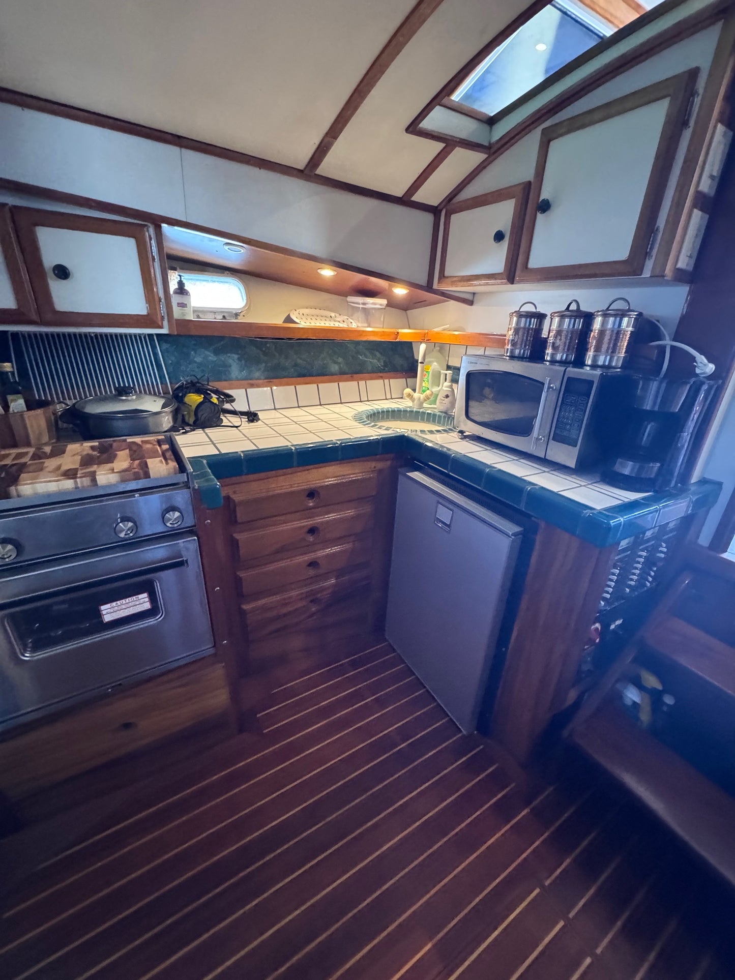 1978 Pacifica 36 Sedan Bridge... Located in San Diego, Ca... Offered By Yacht Coast Yacht Sales