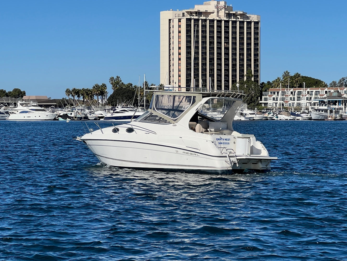 1999 Regal Commodore 292 Located in San Diego, Ca... Offered By Yacht Coast Yacht Sales