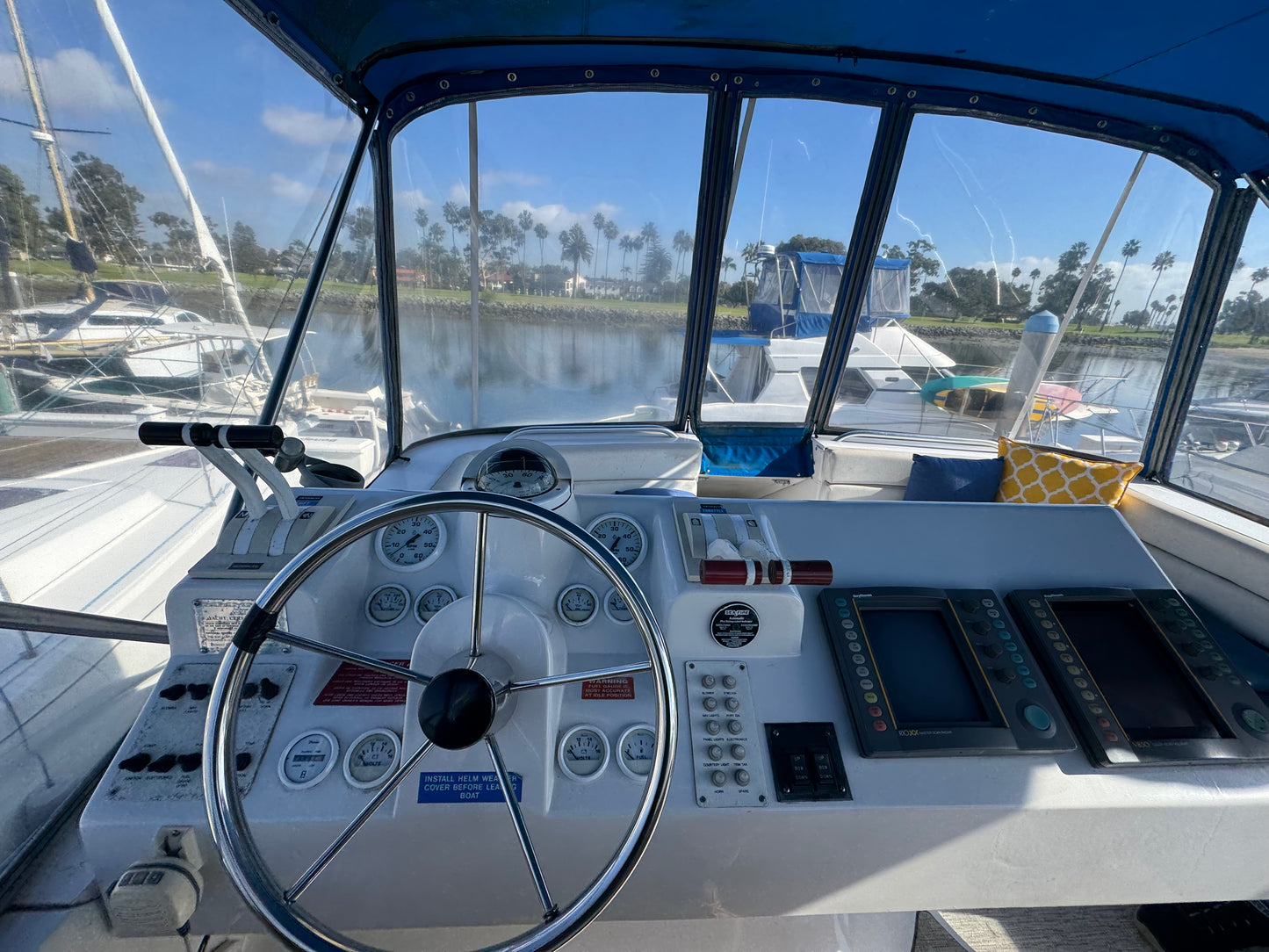 1998 Mainship 31 Sedan Bridge... Located in Coronado, Ca... Offered By Yacht Coast Yacht Sales