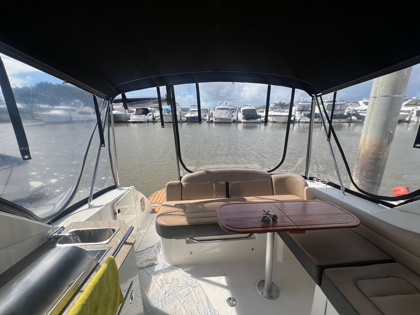 2016 Sea Ray Sundancer 310... Located in Newport Beach, Ca... Offered By Yacht Coast Yacht Sales