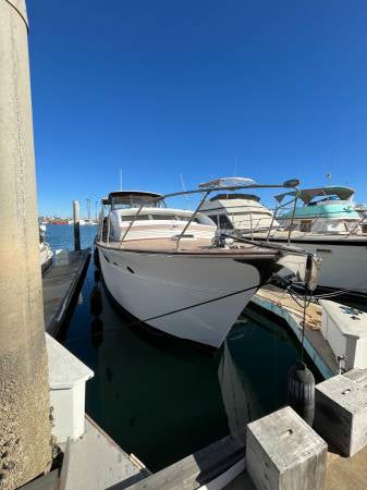 1967 Chris Craft Constellation 460... Located in Oxnard, Ca... Offered By Yacht Coast Yacht Sales