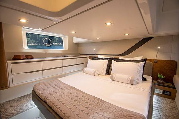 NEW 2025 Schaefer 450 Fly... Offered by Yacht Coast Yacht Sales