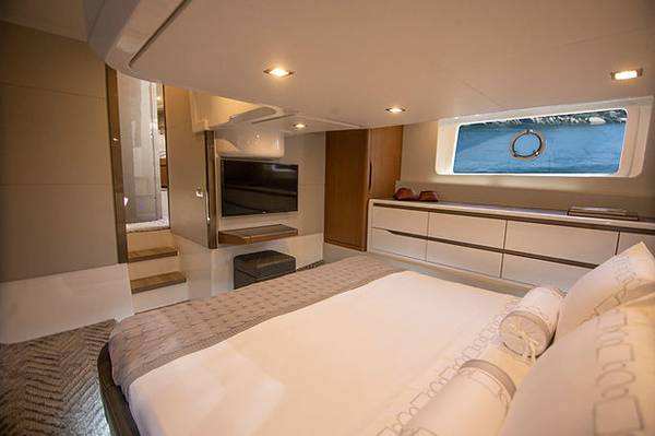 NEW 2025 Schaefer 450 Fly... Offered by Yacht Coast Yacht Sales