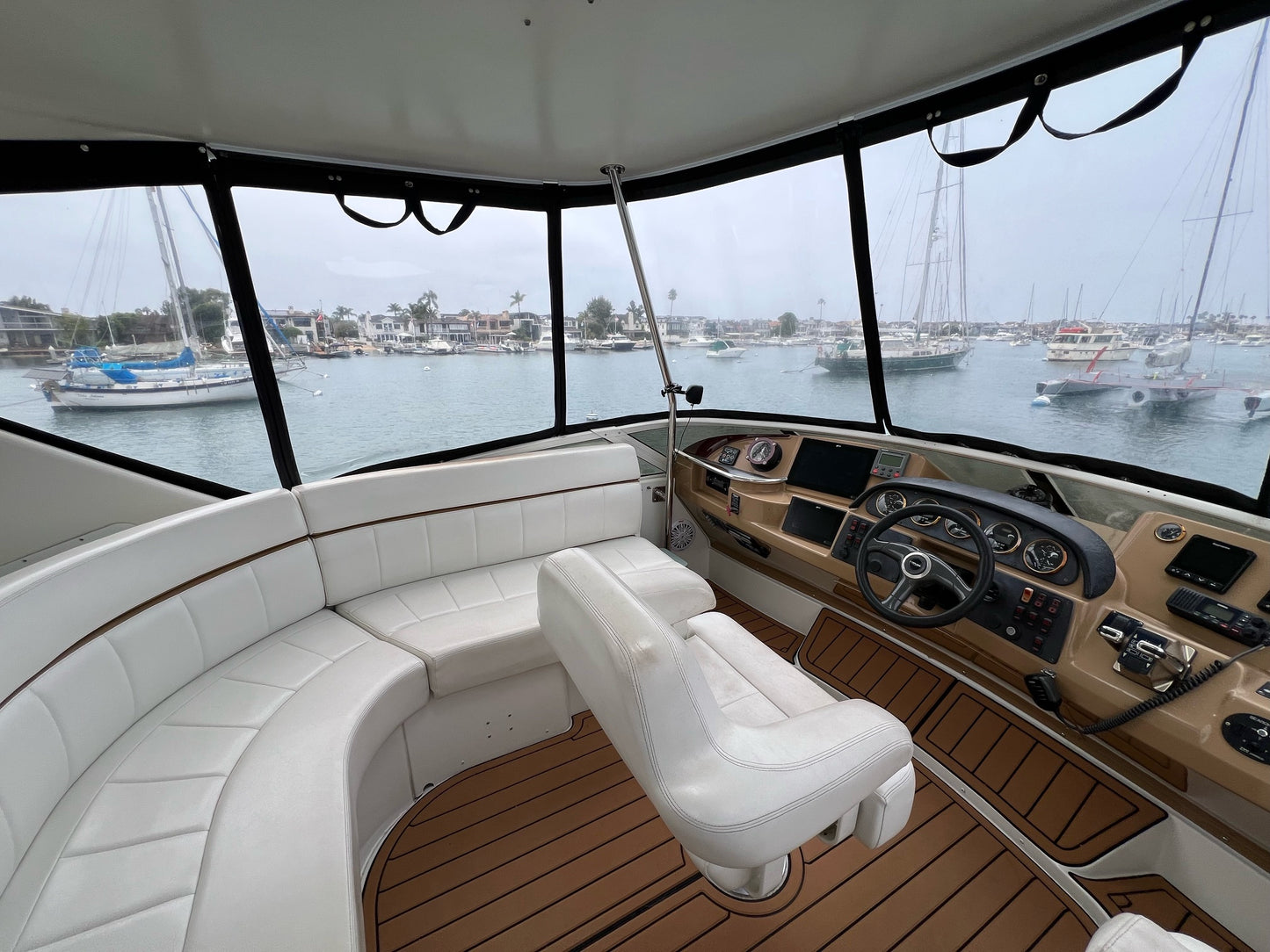 2003 Carver 444... Located in Newport Beach, CA... Offered By Yacht Coast Yacht Sales