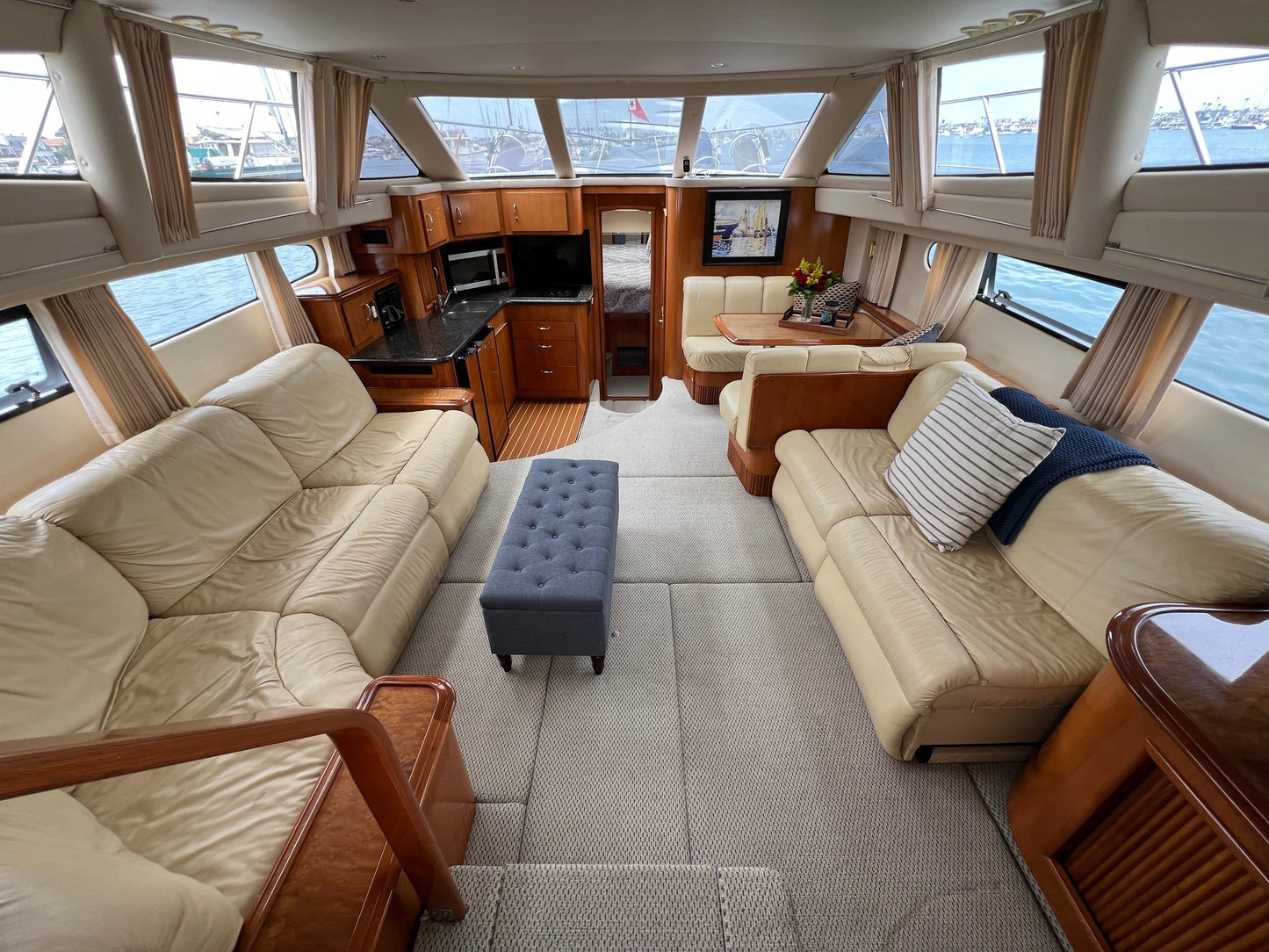 2003 Carver 444... Located in Newport Beach, CA... Offered By Yacht Coast Yacht Sales