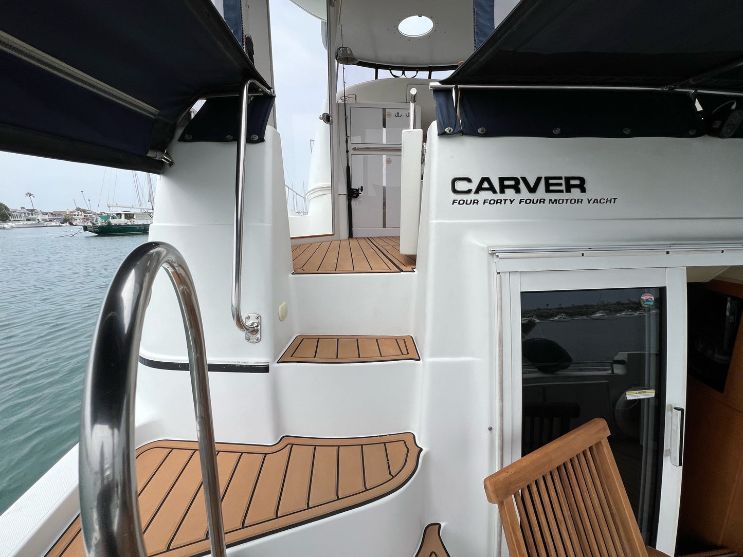 2003 Carver 444... Located in Newport Beach, CA... Offered By Yacht Coast Yacht Sales