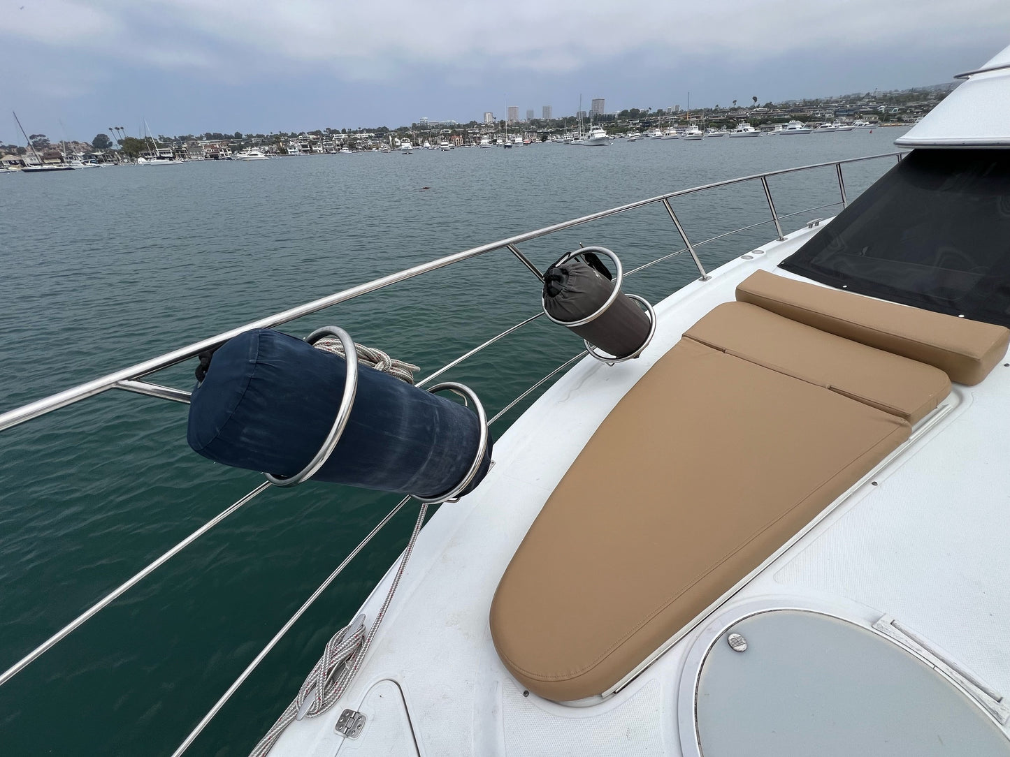 2003 Carver 444... Located in Newport Beach, CA... Offered By Yacht Coast Yacht Sales