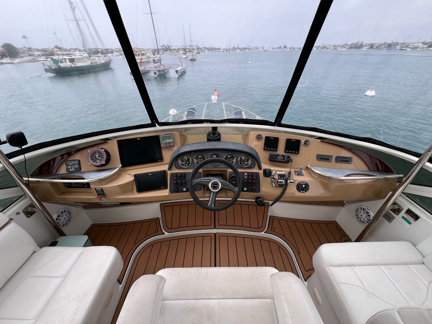 2003 Carver 444... Located in Newport Beach, CA... Offered By Yacht Coast Yacht Sales