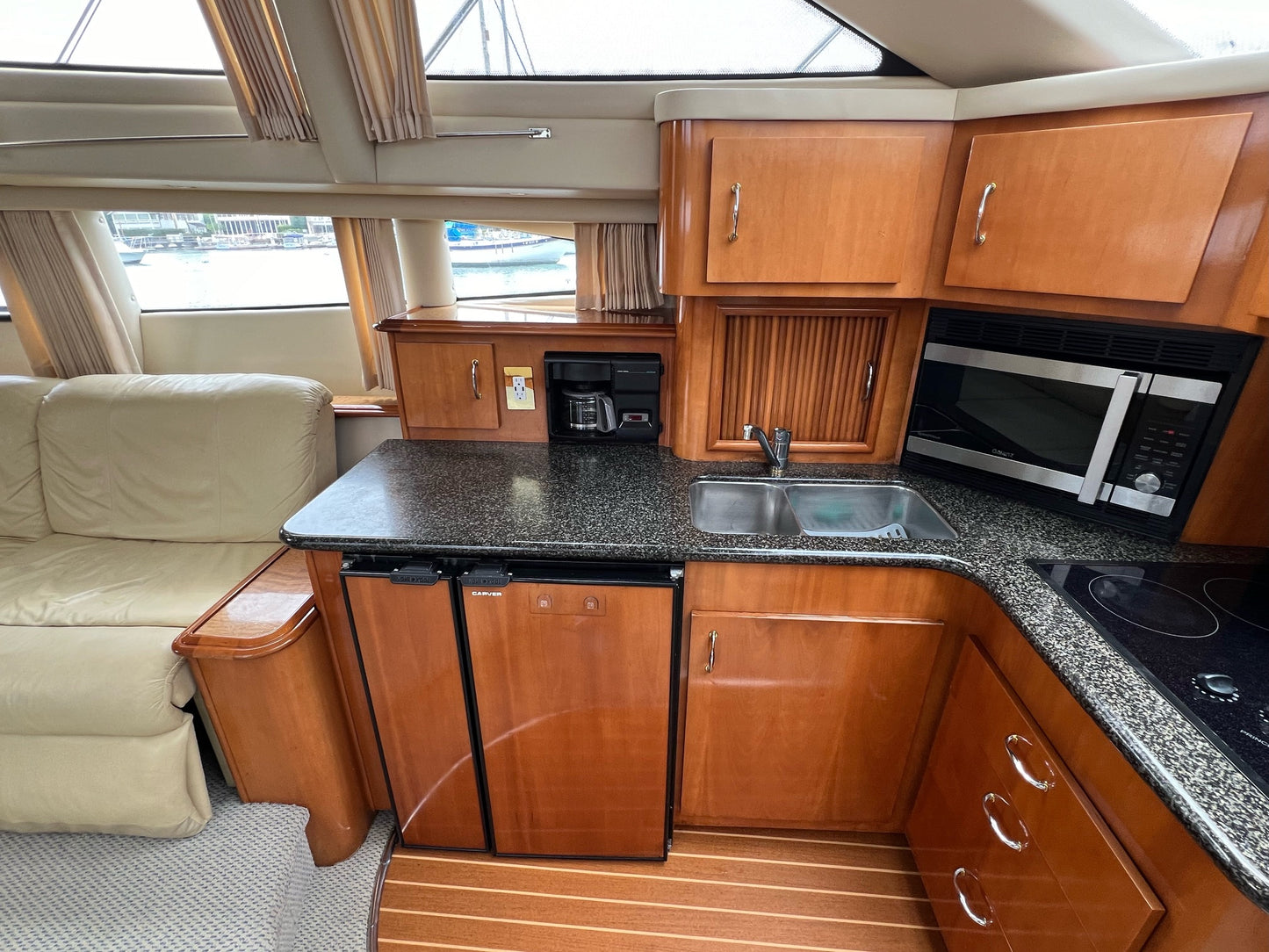 2003 Carver 444... Located in Newport Beach, CA... Offered By Yacht Coast Yacht Sales
