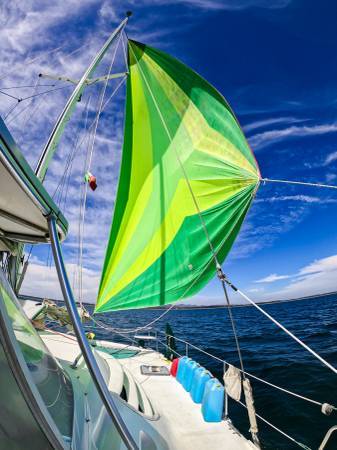 Sold! 2003 42 Manta MKII Located in Maui, Hawaii... Offered by Yacht Coast Yacht Sales