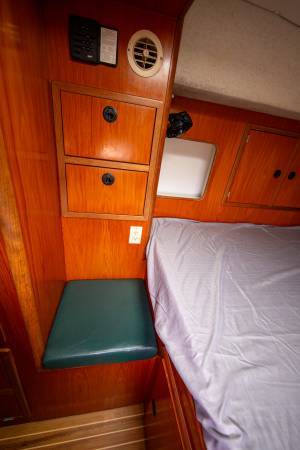 Sold! 2003 42 Manta MKII Located in Maui, Hawaii... Offered by Yacht Coast Yacht Sales