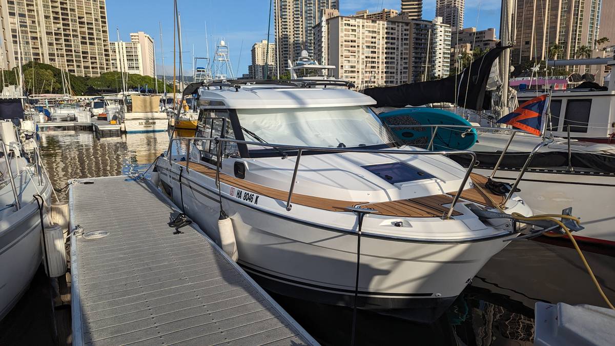 2021 Jeanneau NC 795 Series 2... Located in Honolulu, Hawaii Offered By Yacht Coast Yacht Sales