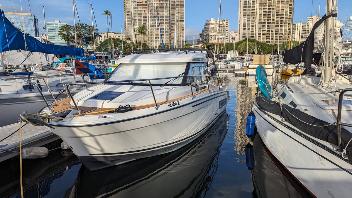 2021 Jeanneau NC 795 Series 2... Located in Honolulu, Hawaii Offered By Yacht Coast Yacht Sales