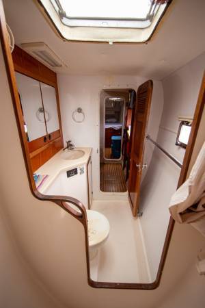 Sold! 2003 42 Manta MKII Located in Maui, Hawaii... Offered by Yacht Coast Yacht Sales