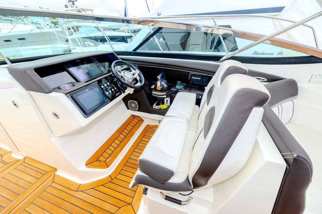 Sold! 2017 Sea Ray SLX350... Located in San Diego, Ca... Offered by Yacht Coast Yacht Sales