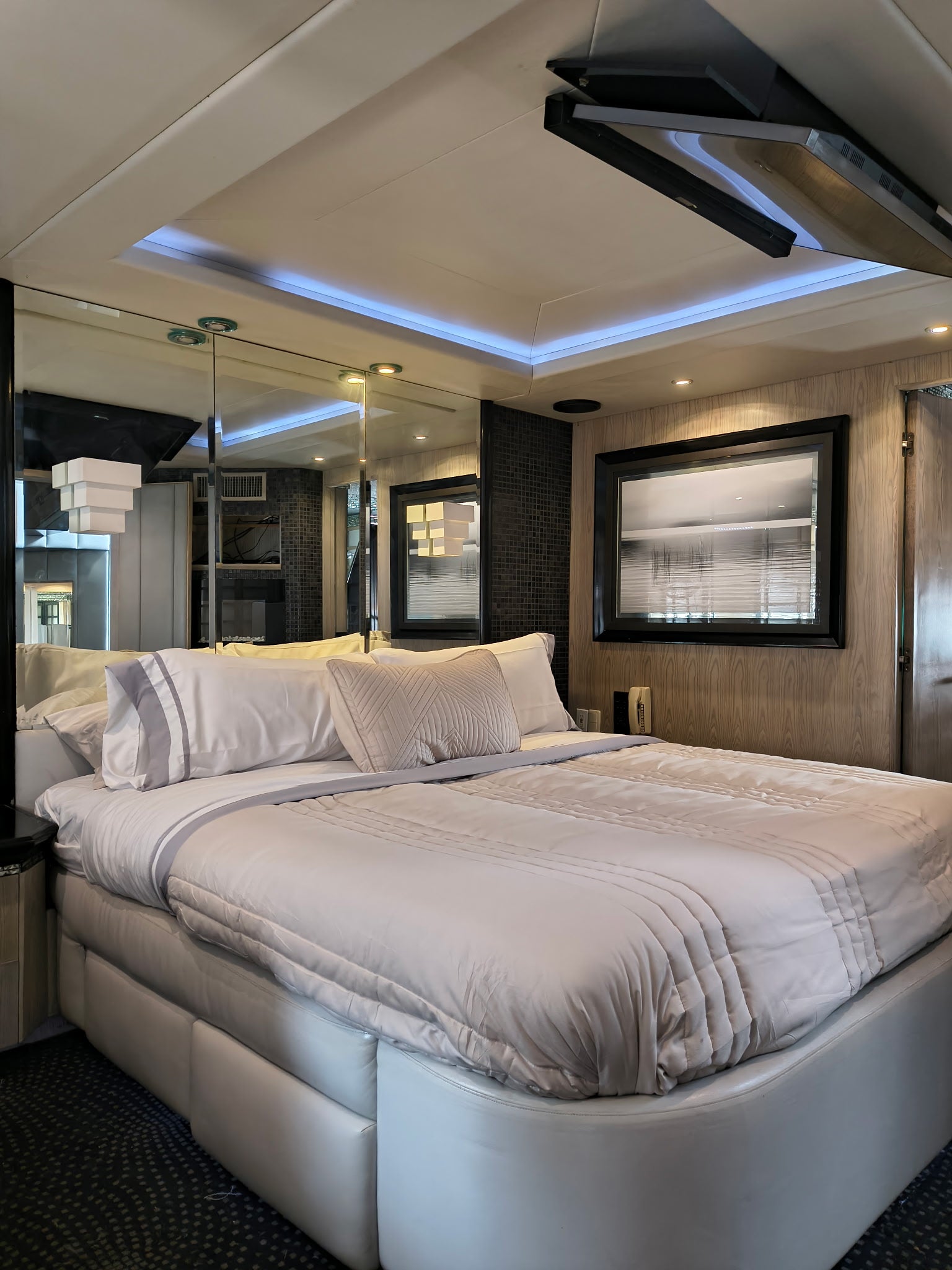 1996 92' Monte Fino Yacht... Located in San Diego... Offered by Yacht Coast Yacht Sales