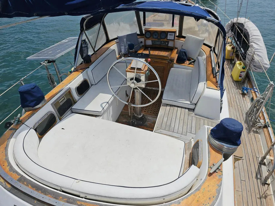 1981 Robert Perry 47' Center Cockpit... Located in San Diego, Ca... Offered By Yacht Coast Yacht Sales.