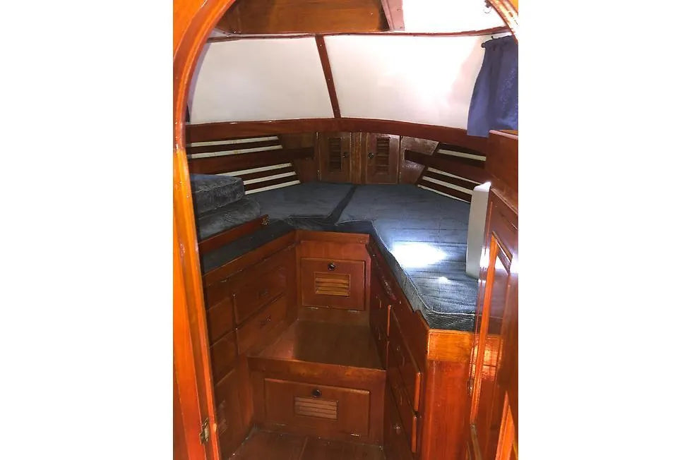 1981 Robert Perry 47' Center Cockpit... Located in San Diego, Ca... Offered By Yacht Coast Yacht Sales.