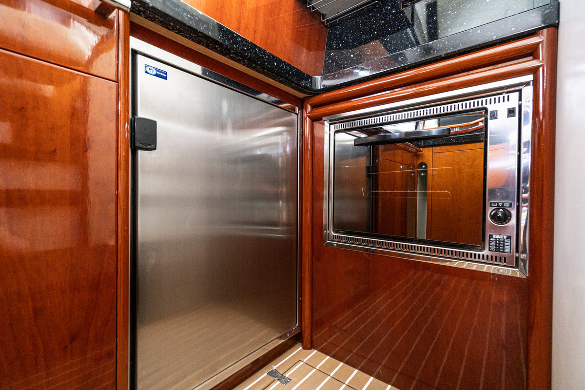 2002 Fairline Phantom 46.... LLC Owned & possible slip transfer at Marriott Downtown San Diego, Ca...