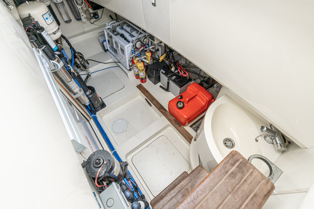 2002 Fairline Phantom 46.... LLC Owned & possible slip transfer at Marriott Downtown San Diego, Ca...