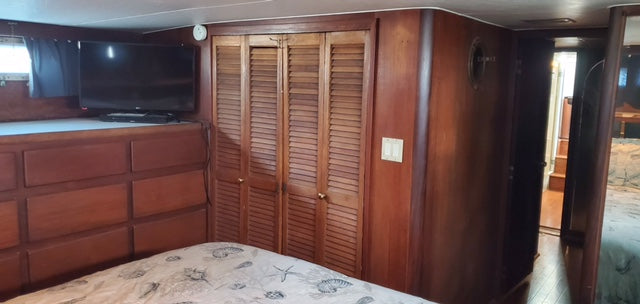 1969 Hatteras Aft Cabin Motor Yacht Amazing Liveaboard