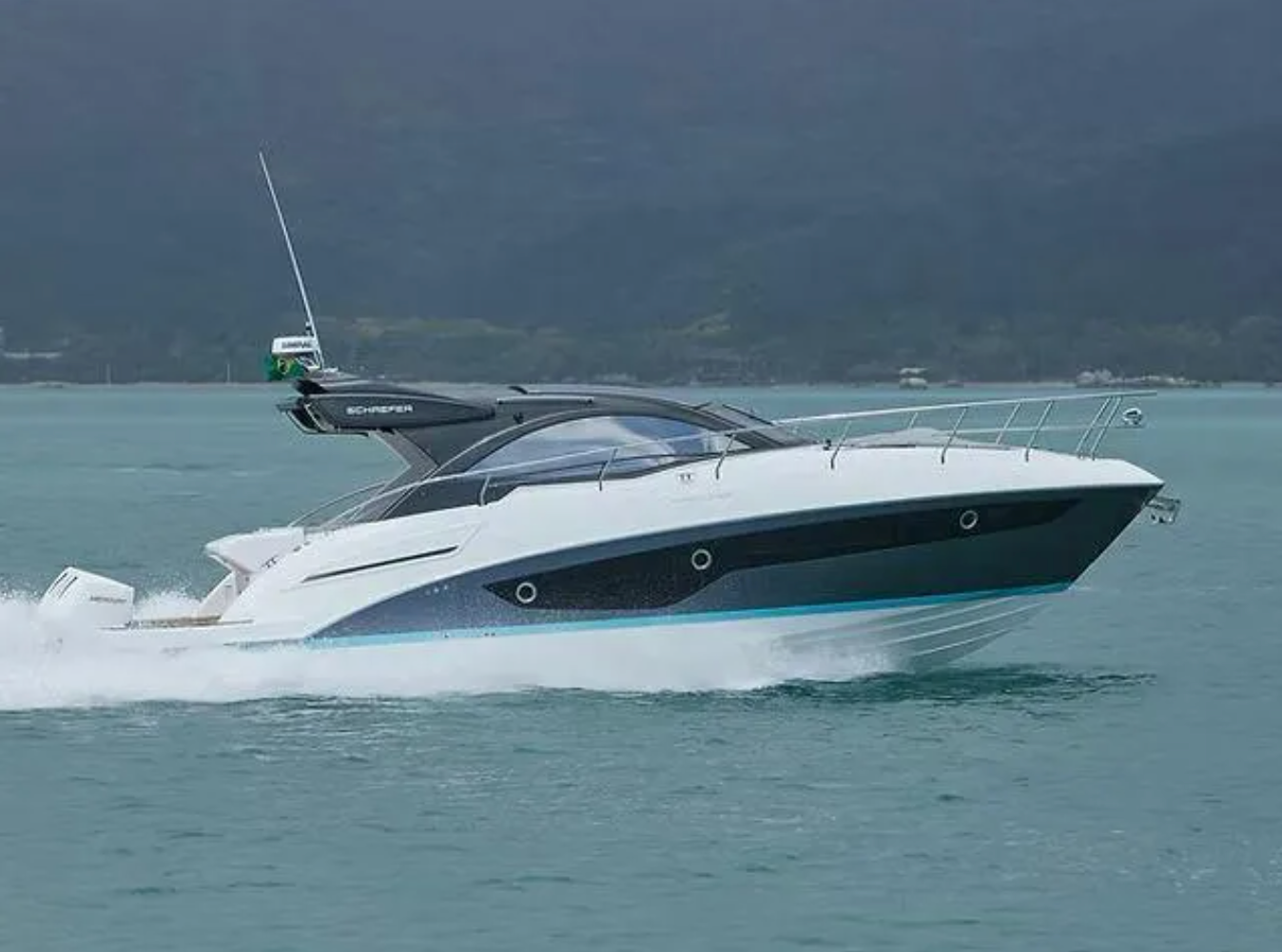 2026 Schaefer 400 | Luxury Express Cruiser