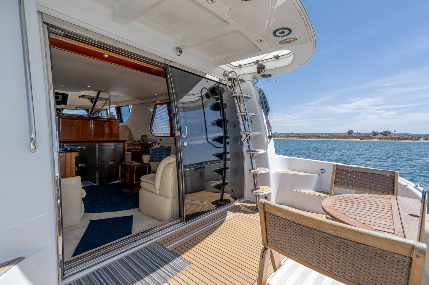 2003 Carver 530 Voyager Pilothouse... Located in Mission Beach... Offered By Yacht Coast Yacht Sales