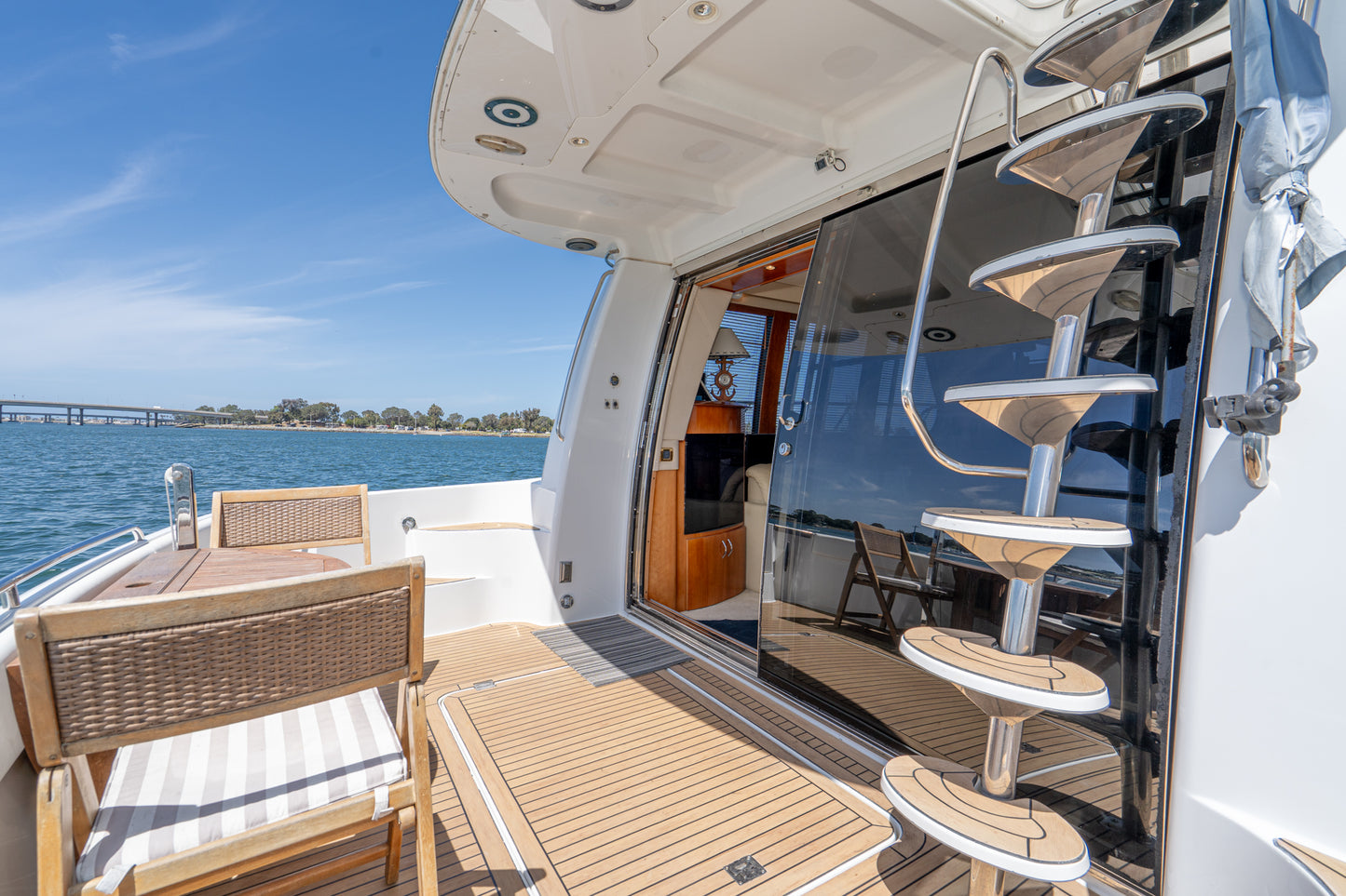 2003 Carver 530 Voyager Pilothouse... Located in Mission Beach... Offered By Yacht Coast Yacht Sales