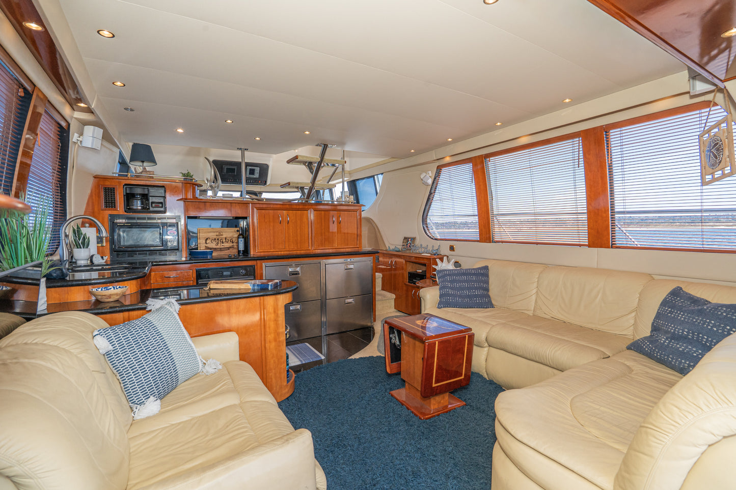 2003 Carver 530 Voyager Pilothouse... Located in Mission Beach... Offered By Yacht Coast Yacht Sales
