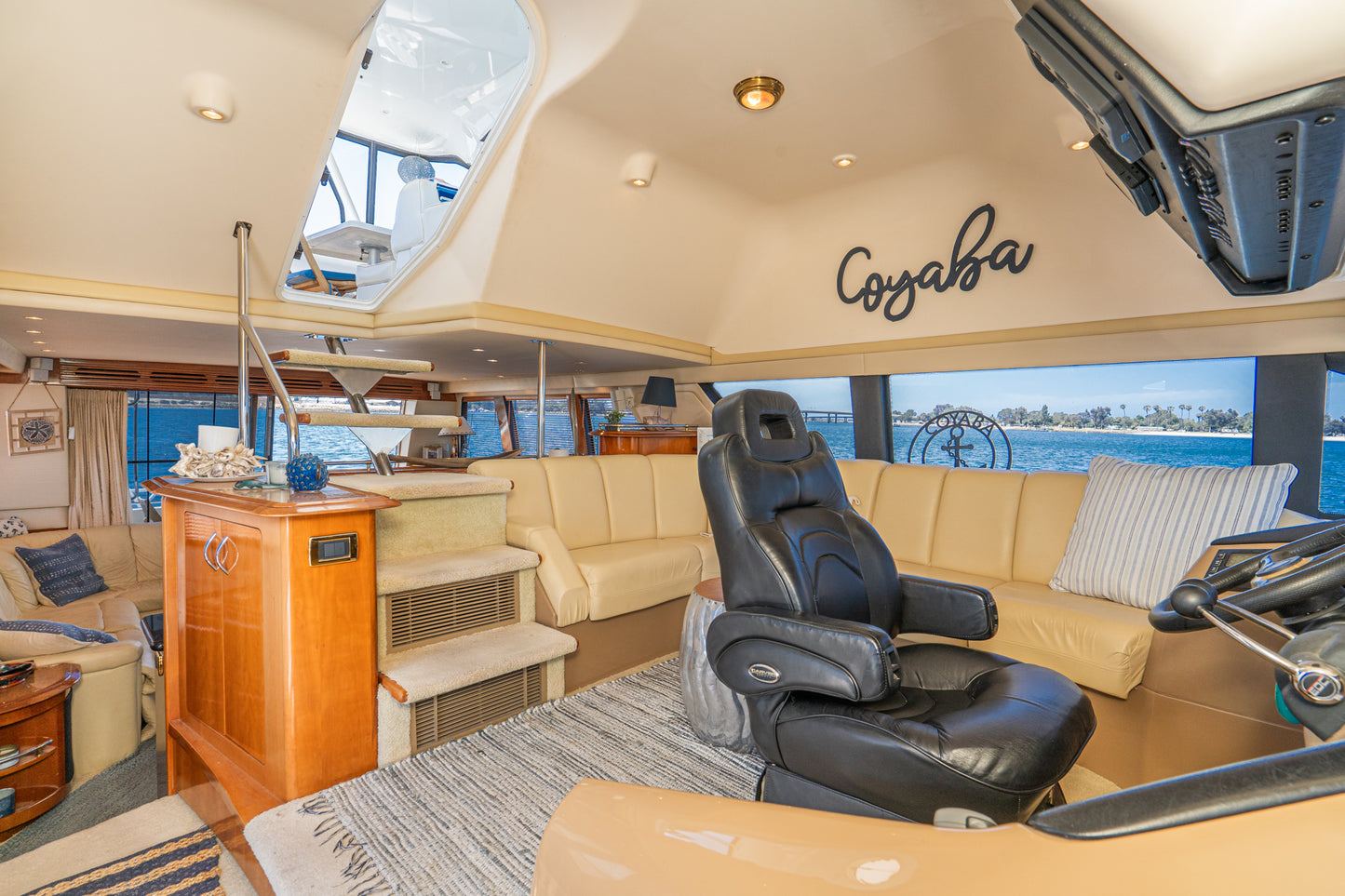 2003 Carver 530 Voyager Pilothouse... Located in Mission Beach... Offered By Yacht Coast Yacht Sales