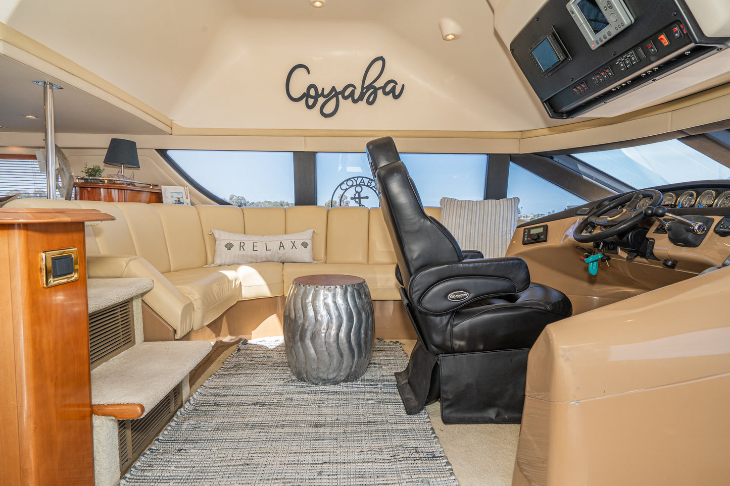 2003 Carver 530 Voyager Pilothouse... Located in Mission Beach... Offered By Yacht Coast Yacht Sales